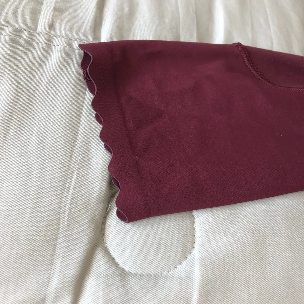 Lululemon  Align Scalloped High Rise Pant 25” Red Merlot Size 2 - Image 5