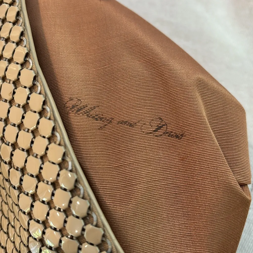 Whiting and Davis beige mesh zip closure convertible crossbody bag - Image 9