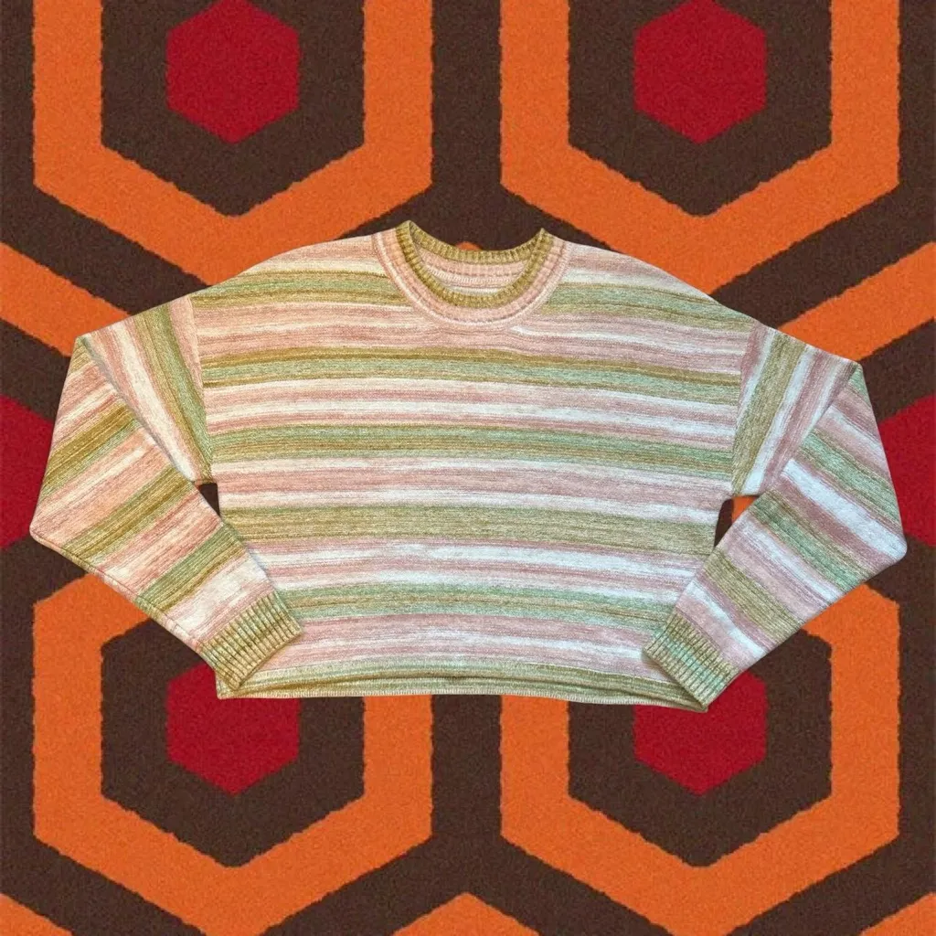 NWOT Billabong Women’s Retro Style Sunset Vibes Stripped Crop Knit Sweater - Image 4