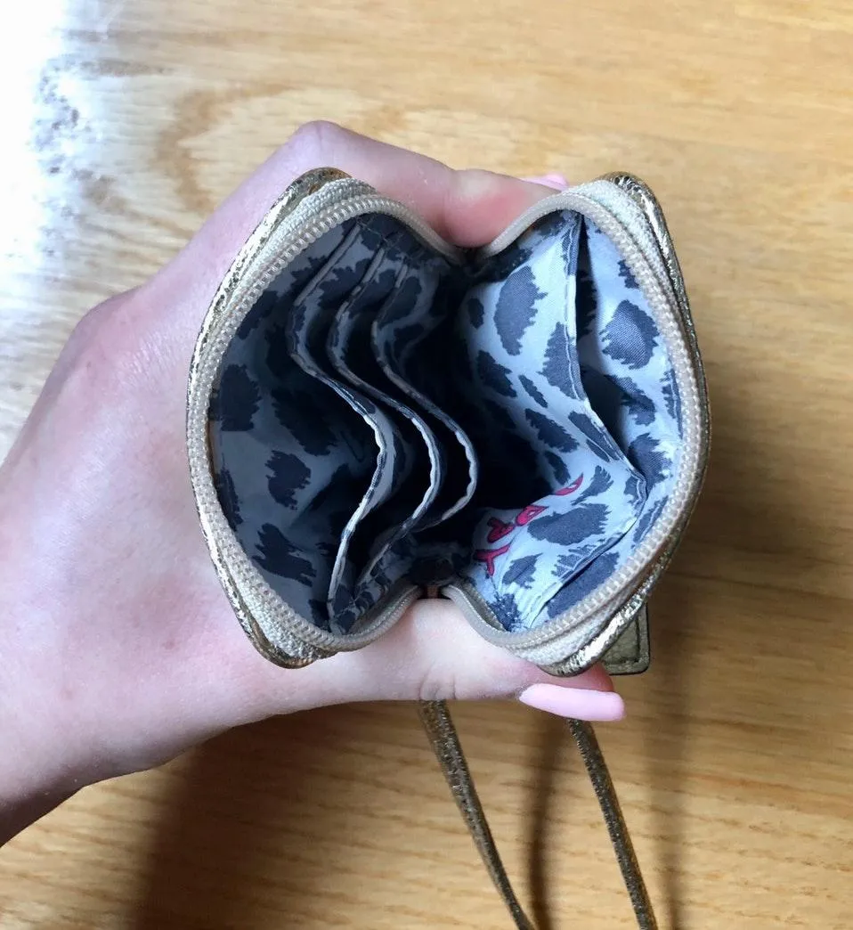 Poppy Wristlet Card Holder - Image 3