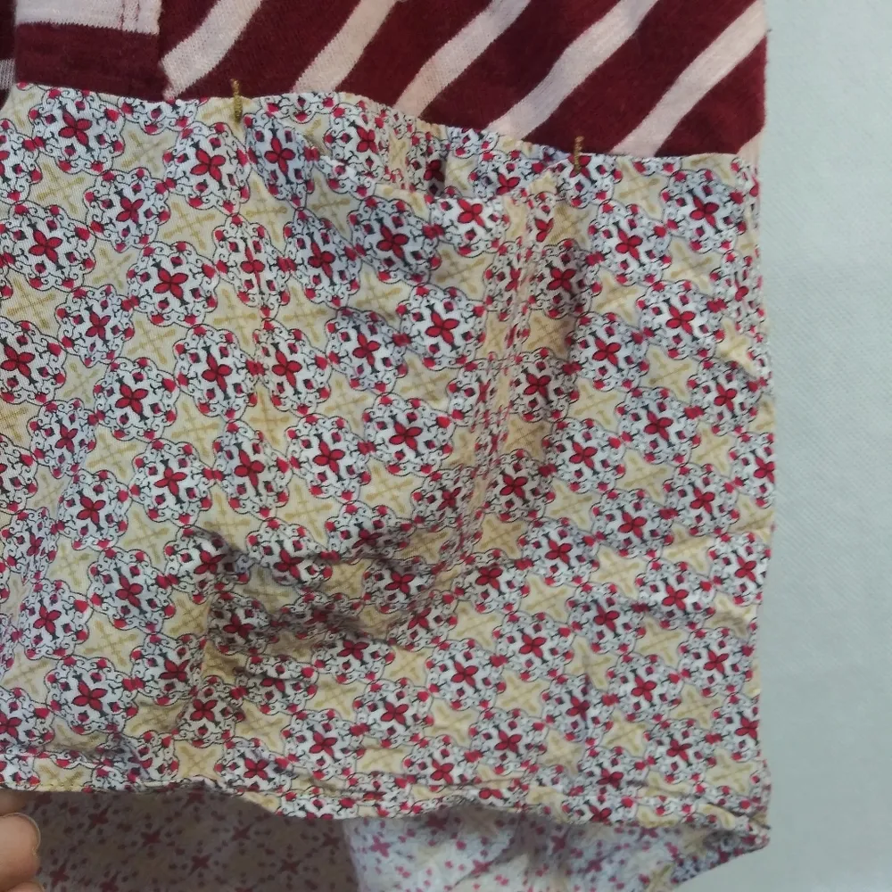 Postmark Anthropologie Red White Striped Knit Mixed Media Hi-Low Hem Size Small - Image 5