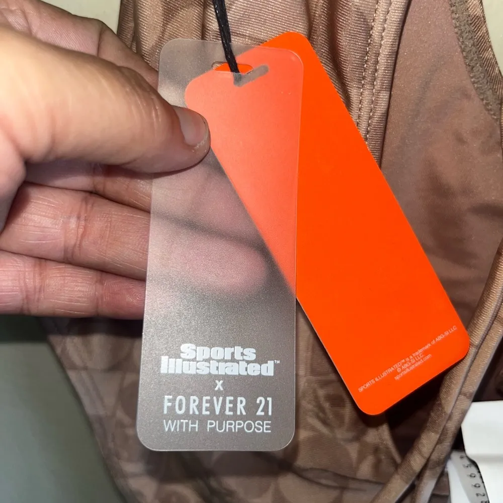 Forever 21 Sport Illustrated Monogram one piece Swimsuit XL - Image 7