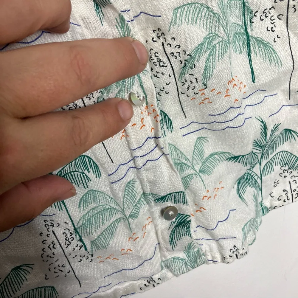 C&C California 100% linen button down shirt Palm tree design women’s size large - Image 5