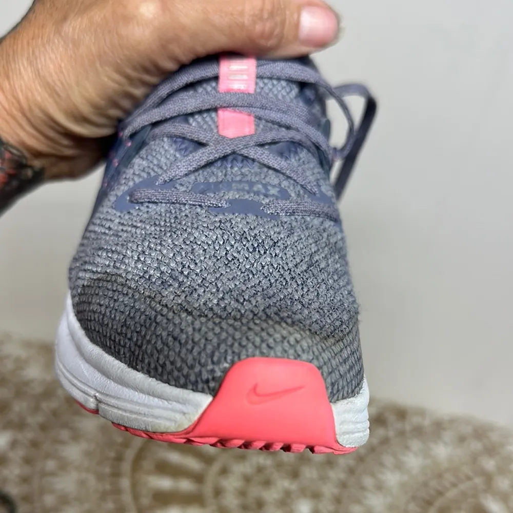 Nike Air Max Gray and Pink Athletic Shoes unisex youth 3 women’s 4.5 - Image 9