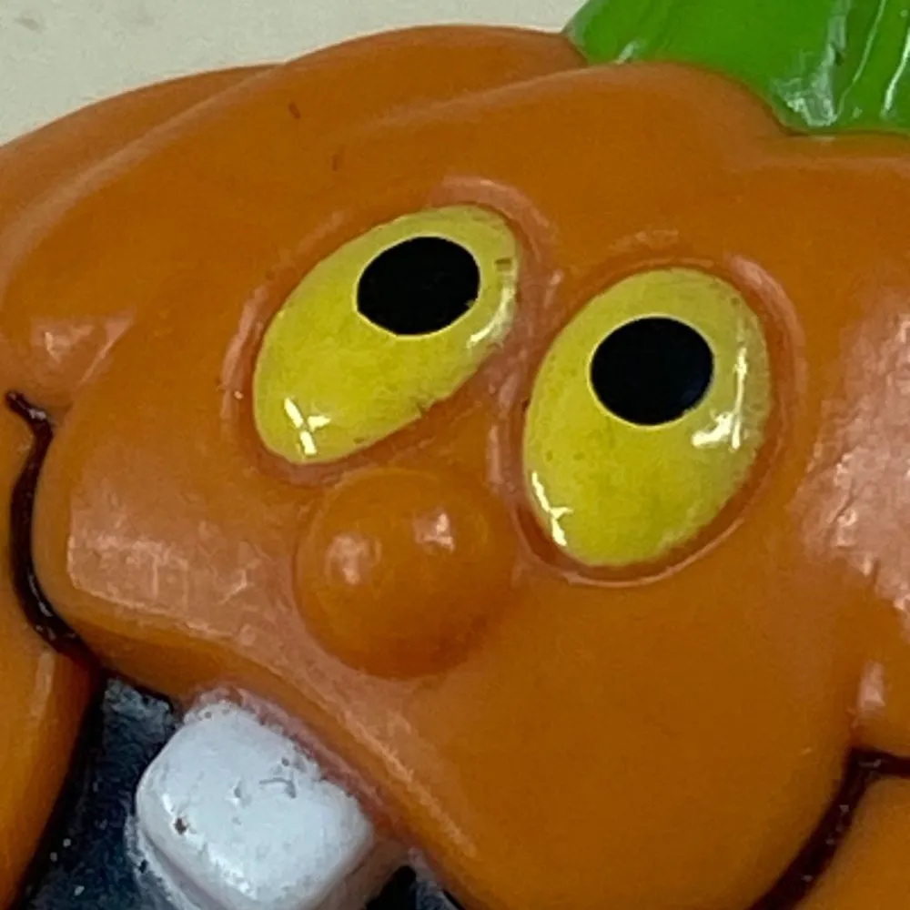 Halloween Holiday Jack-0-Lantern Pumpkin Pin Brooch Russ Silly Smile Grin - Image 12