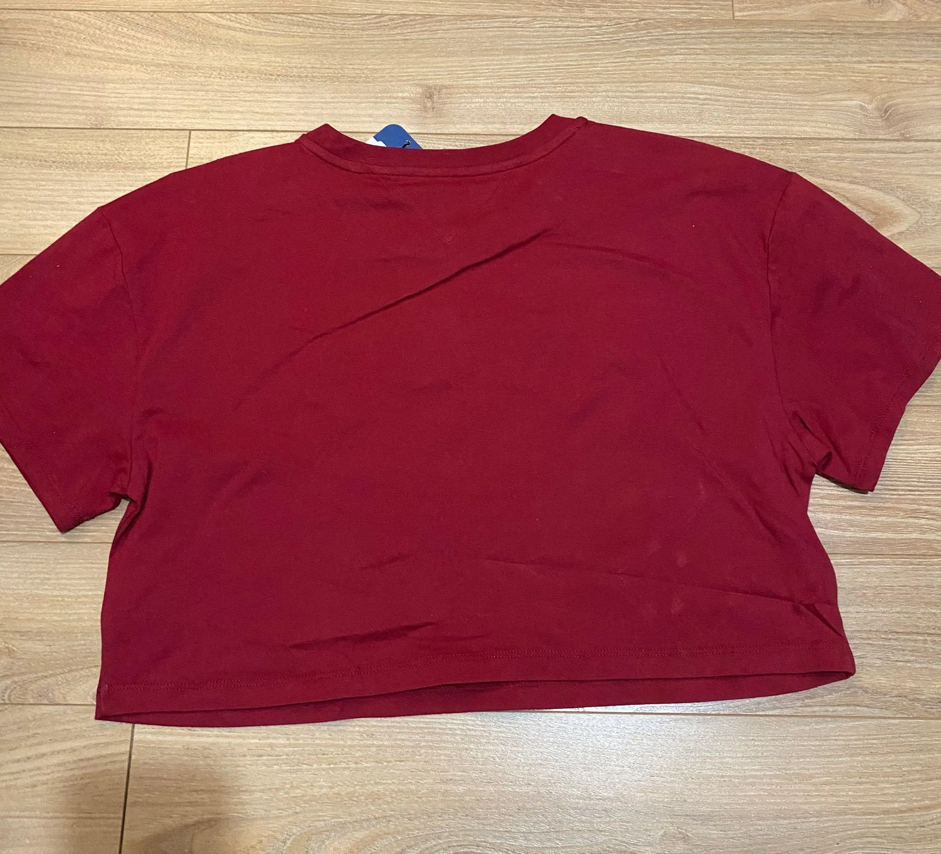 NWT  red blue and white crop top size large - Image 4