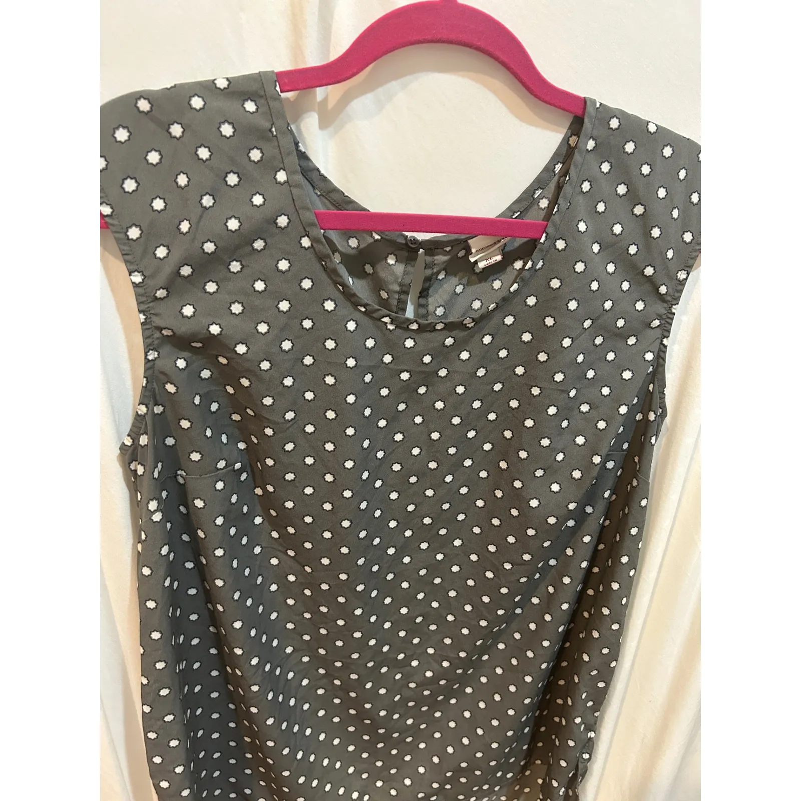 Merona XL Gray Polka Dot Sleeveless Blouse Top Casual Business‎ - Image 2