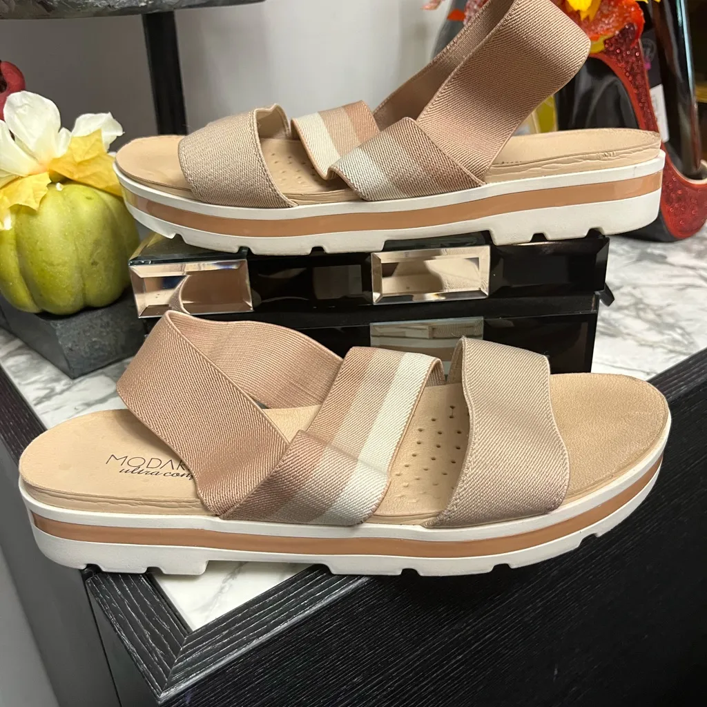 Moda Women's Sandals in Blush and Beige Pink Size 7 - Image 6