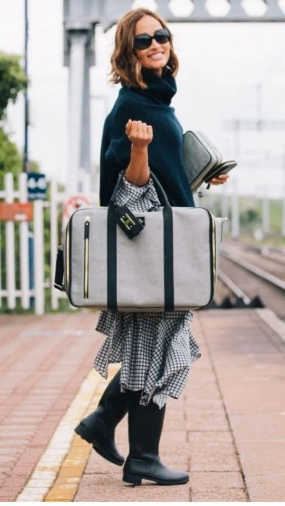 India Hicks Duke Weekender Travel Bag Overnight Luggage Black Gray Explore - Image 1