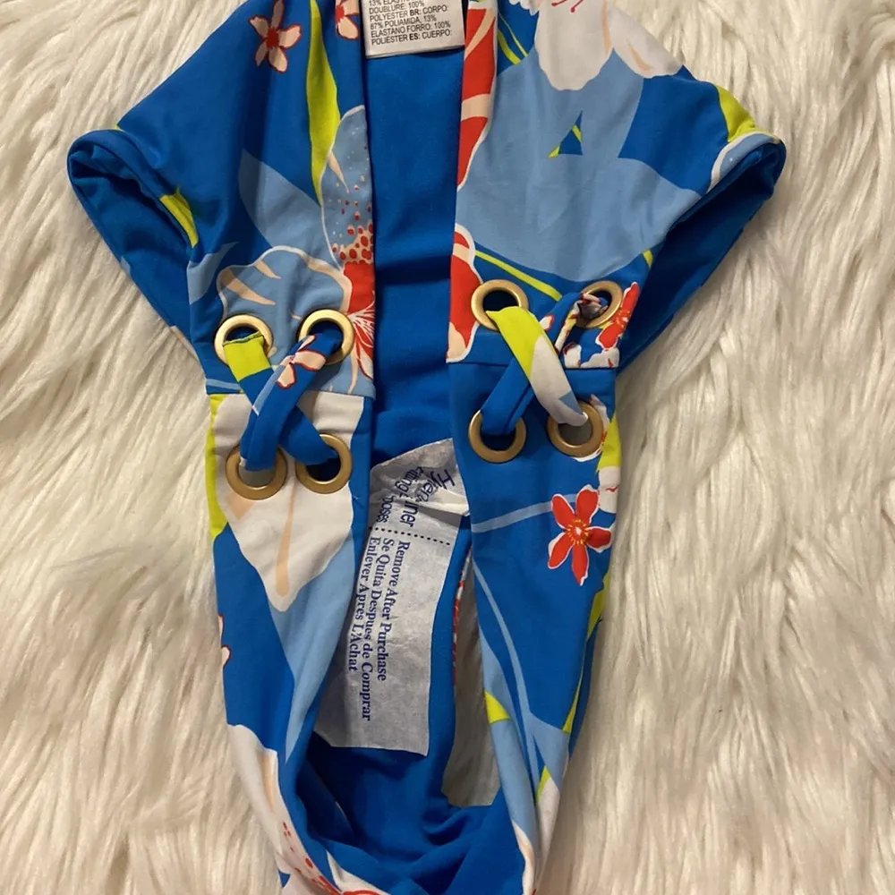 ROXY bottom swim size M brand new with tag - Image 2