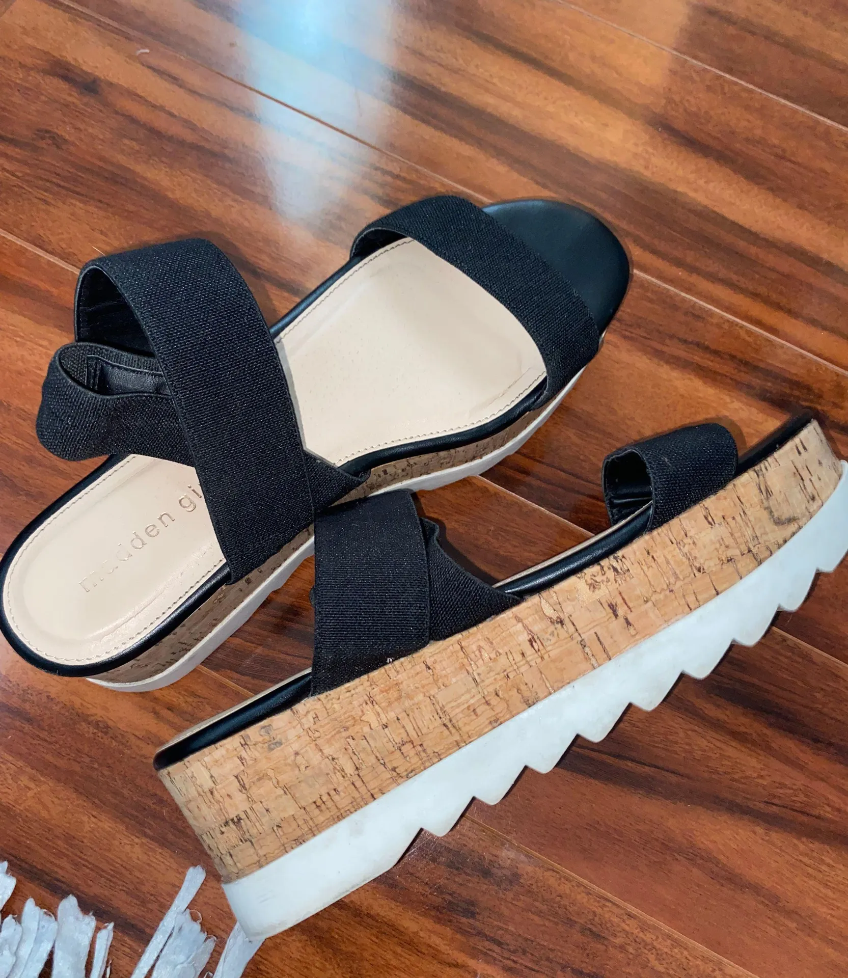 Madden Girl Simonee Platform Sandals - Image 4