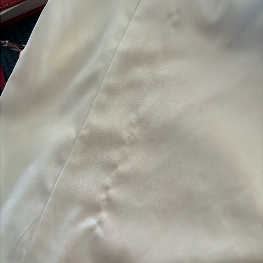 Wedding Gown Sz XL Winter White Cut Out Back Slit Side Satin - Image 9