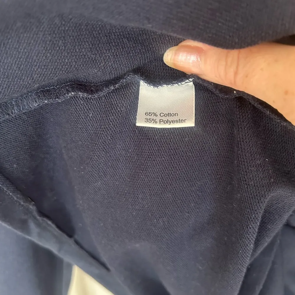 Daisy Rae ruffled navy top size small - Image 4