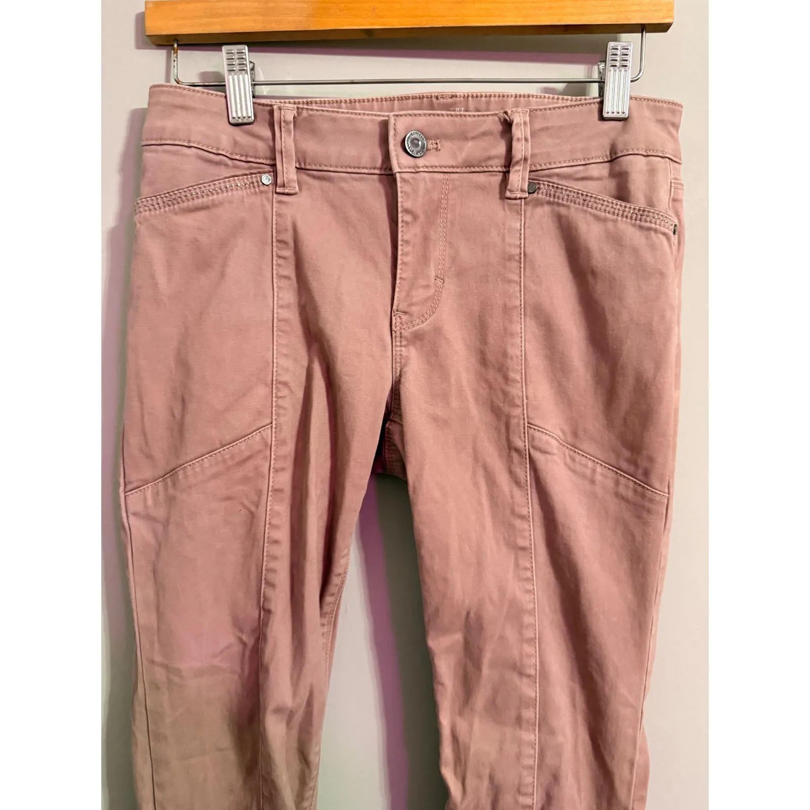 White House Black Market Skimmer Pants Womens Size 4 Pink Cargo Zipper Ankle - Image 3