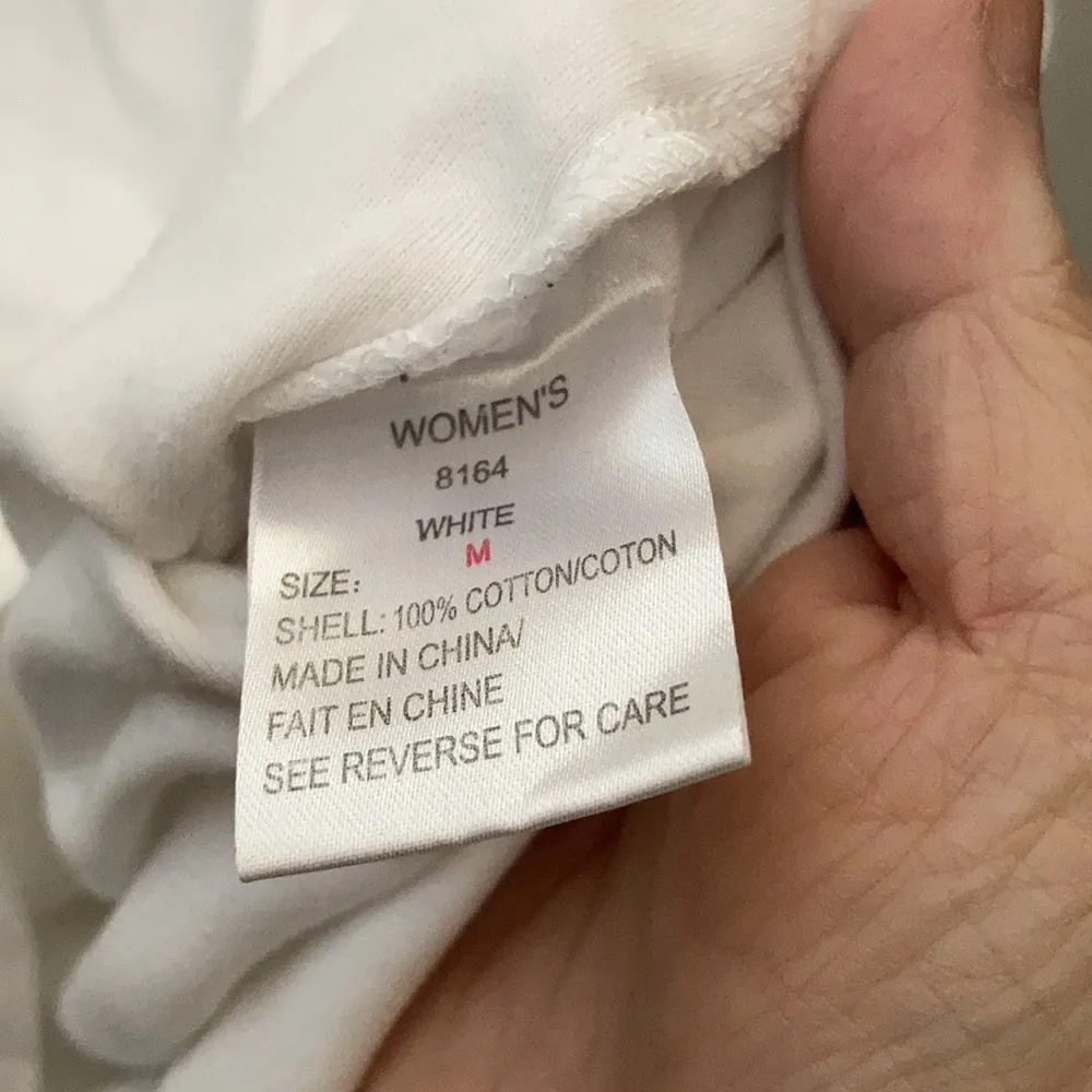 FINAL MARKDOWN WOOLRICH women’s classic long sleeved tee shirt - Image 3