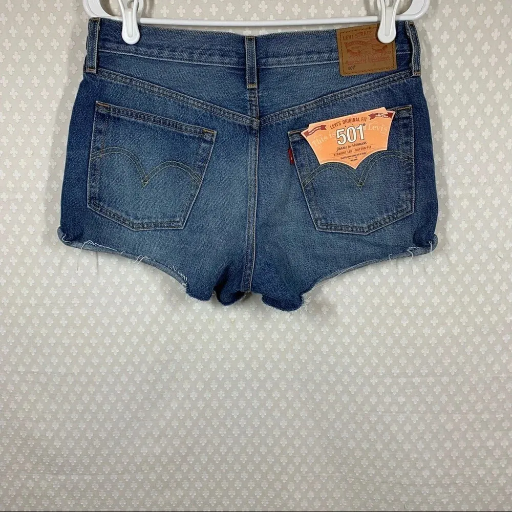 Levi’s NWT 501 High Rise Button Fly Cut Off Shorts‎ - Image 6