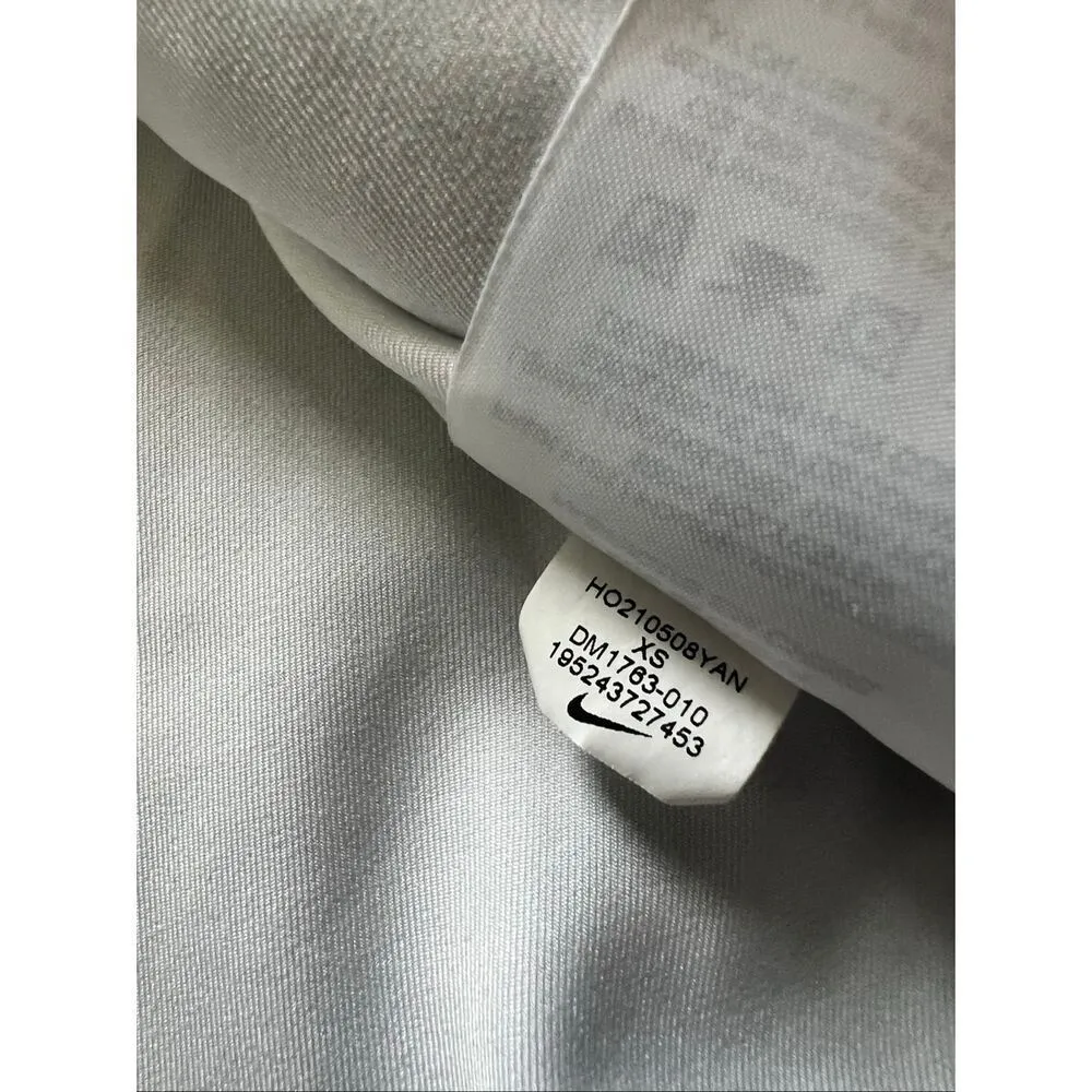 Nike Black White Sherpa Active Swoosh Cropped Faux Fur Jacket XS - Image 7