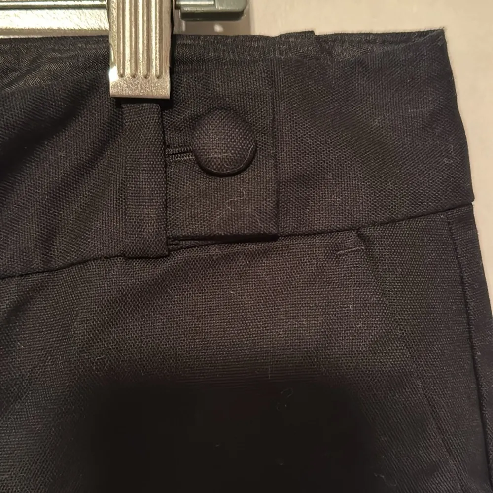 Banana Republic Shorts - Image 4