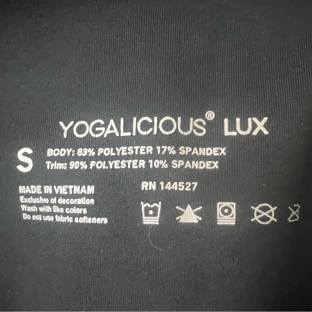 Yogalicious Lux Black Madison Crossover Waist Flare Leg Yoga Pants Size Small - Image 7
