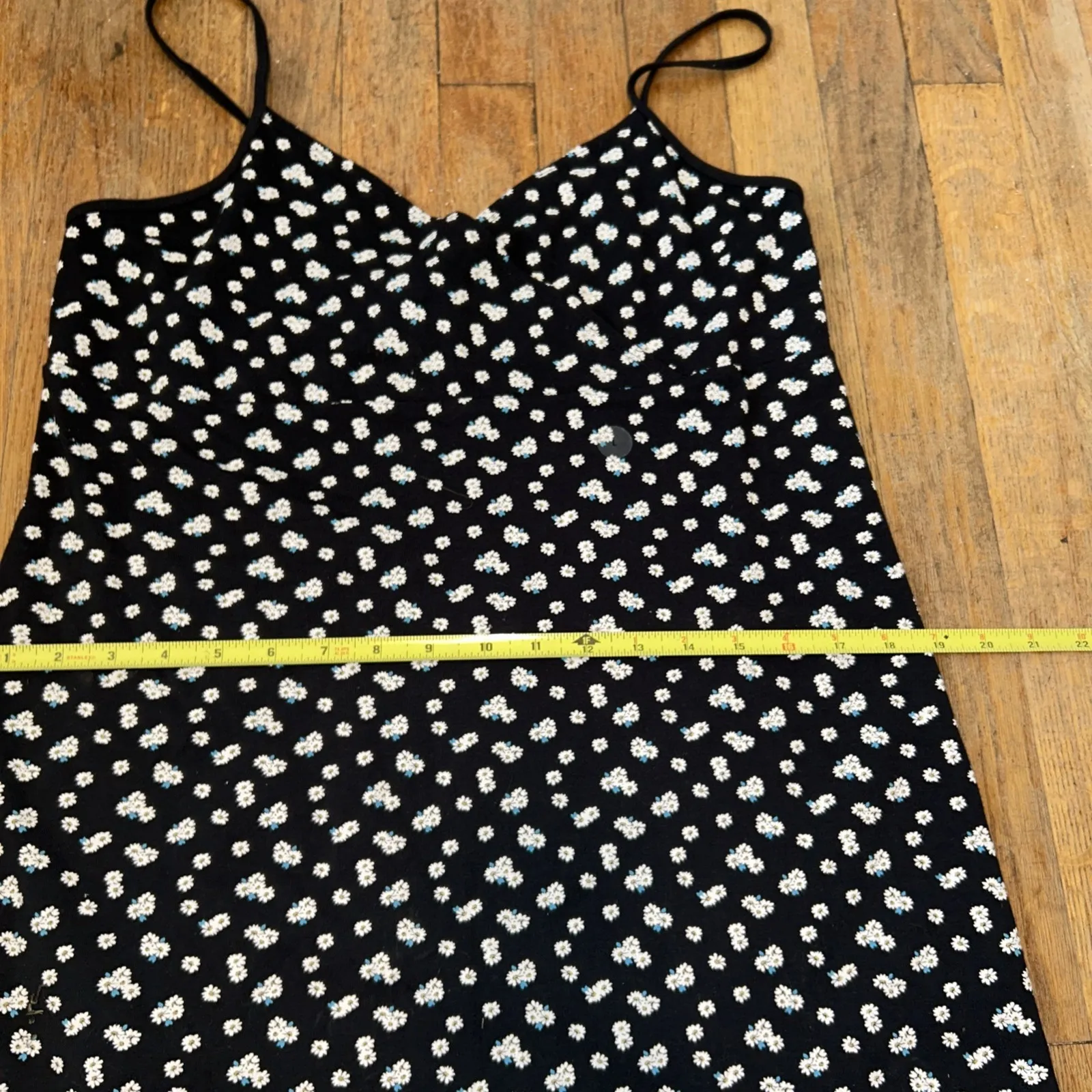 Aero Seriously Soft Floral V-neck Surpluses Dress Floral Daisy's New Size L‎ - Image 7