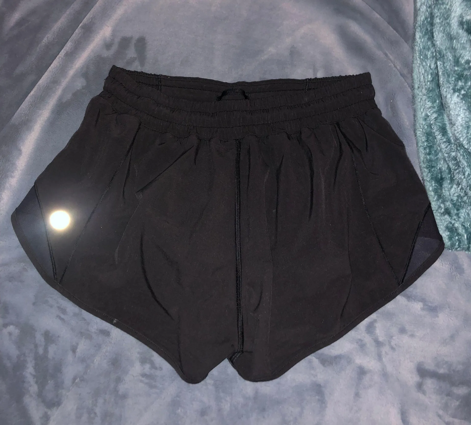 Lululemon Hotty Hot Shorts 2.5” - Image 2