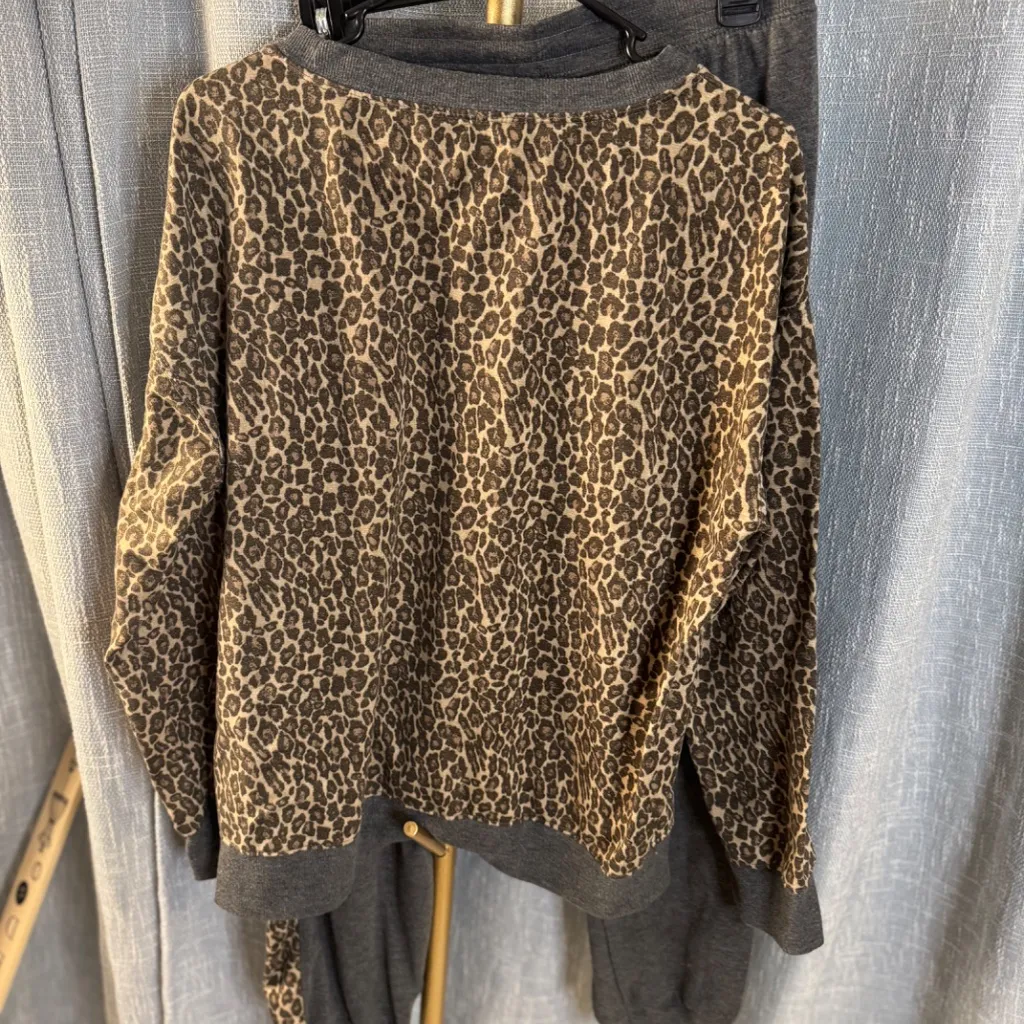 NWOT Splendid Women's 2-Piece Ultra Soft PJ Leopard Print Lounge Pajama Set XL - Image 9