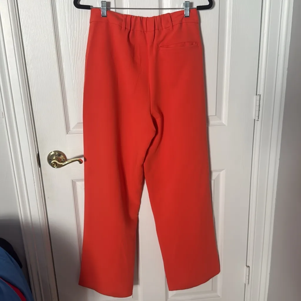 Old Navy Bright Orange Wide-Leg Trousers size medium - Image 3