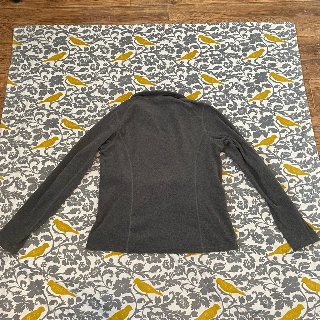 The North Face Grey Fleece Pullover EUC Size L - Image 6