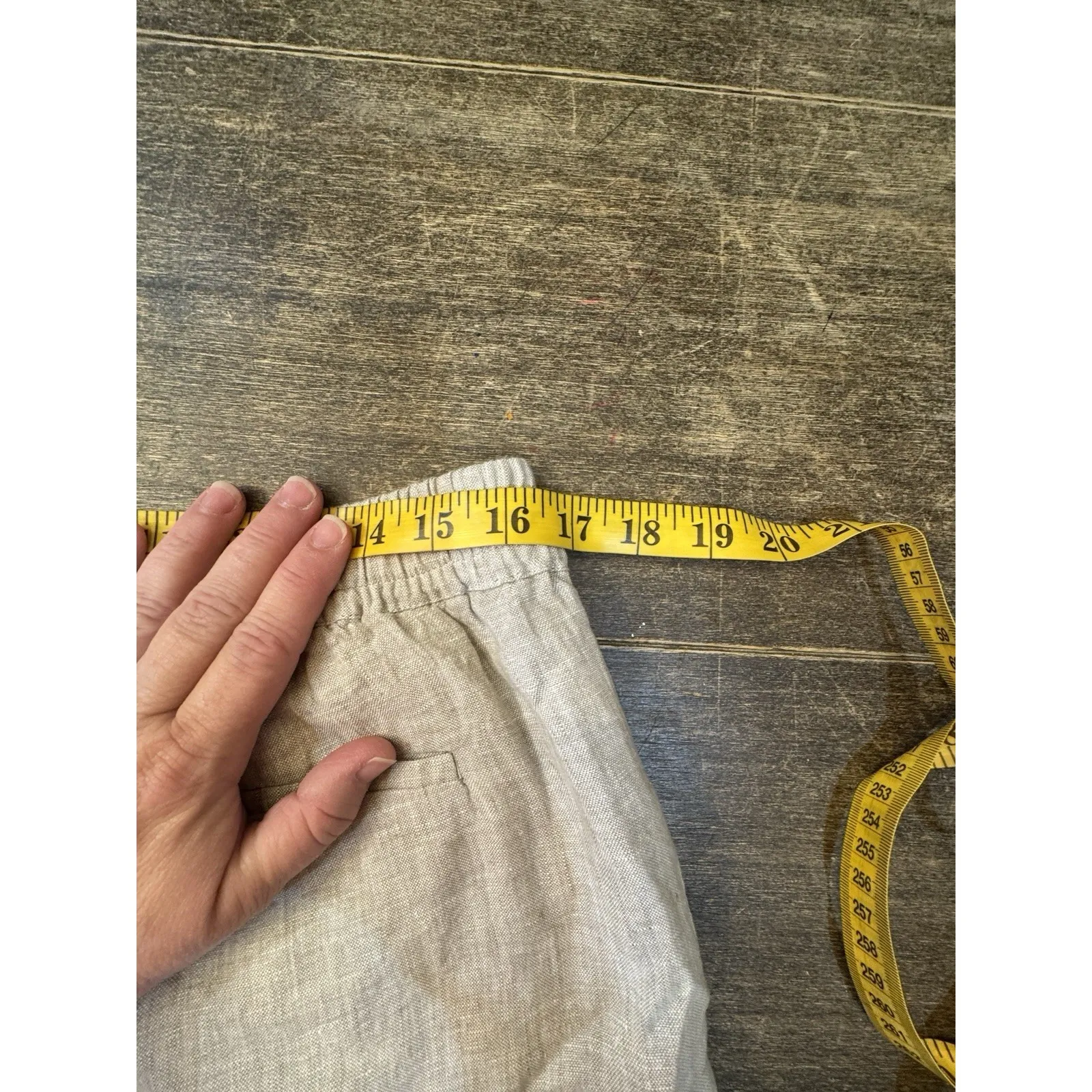 Quince 100% Linen Shorts Womens L Beige Tan Beachy Ethically‎ Woven Coastal - Image 11