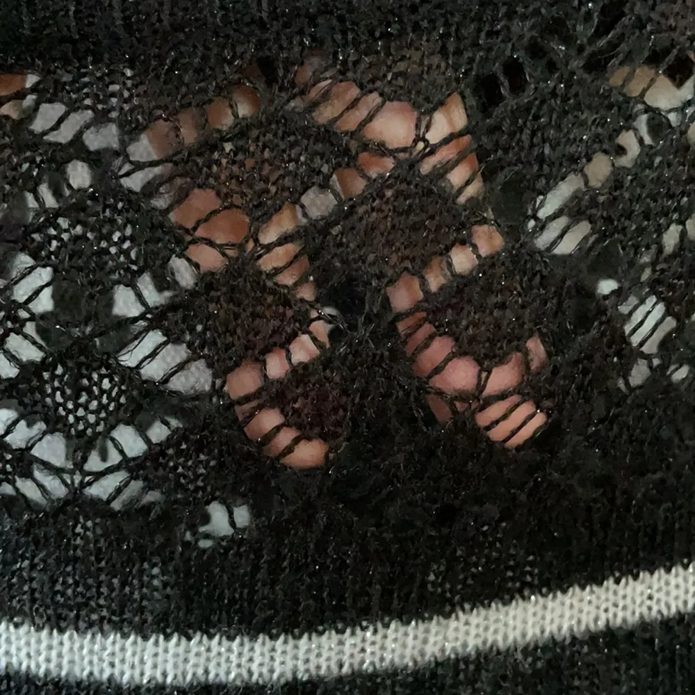 ANN TAYLOR LOFT Black&White&Shimmer Sweater Size S - Image 3