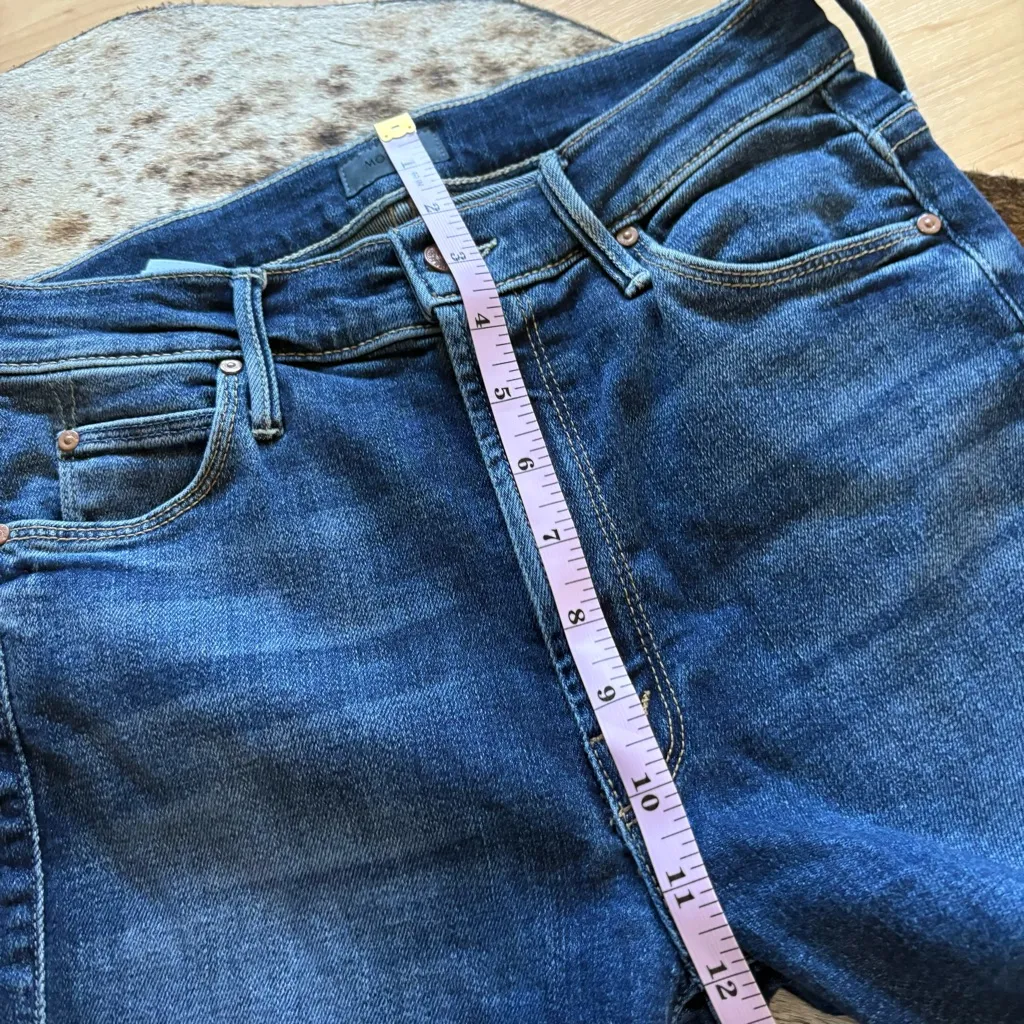 MOTHER The Mid Rise Dazzler Ankle In Pardon My French
Size‎ 26 Blue - Image 10