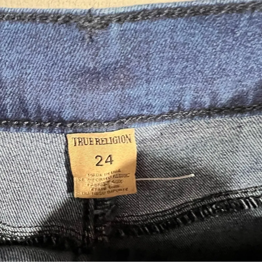 True Religion NWOT Chloe Denim Pencil Skirt in Byum Wash Size 24 - Image 7