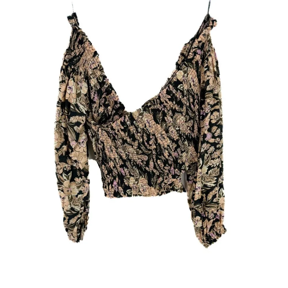 NWT  East To West Smocked Top Off the Shoulder Black Size Medium M - Image 8