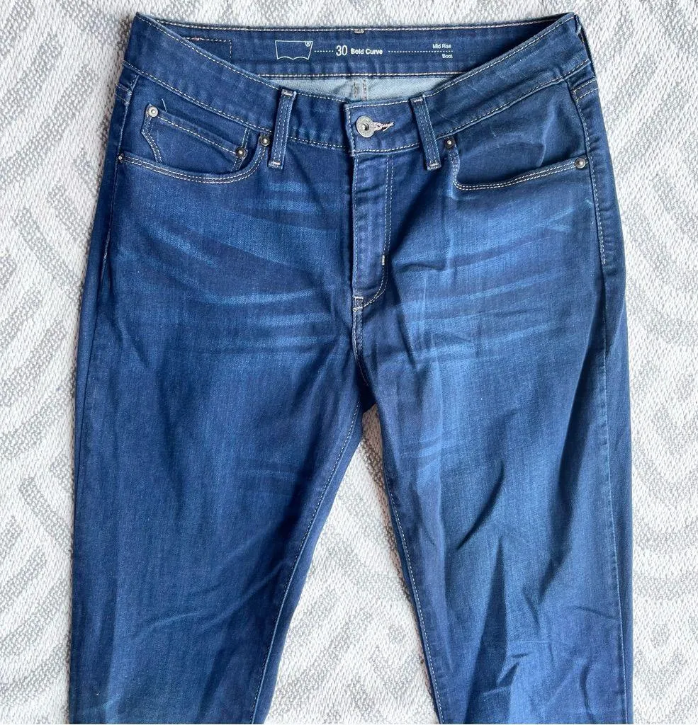 LEVI’S Women’s Bold Curve Mid Rise Boot Cut Dark Wash Blue Denim Jeans 30 - Image 3