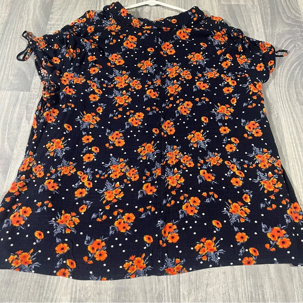 Lane Bryant Navy Blue with orange Floral Print Women's Top; Size 20 - Image 7