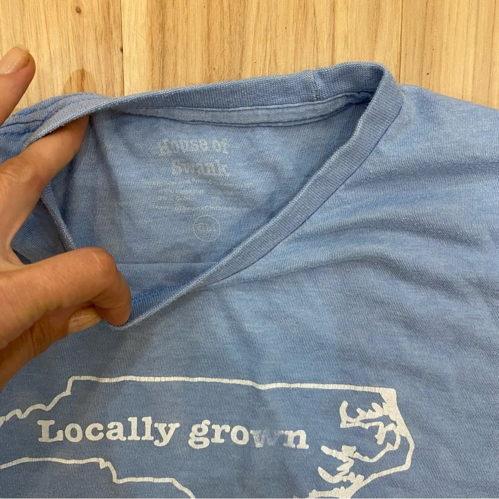 ‘Locally grown’ Sz S Shirt NC blue North Carolina - Image 2