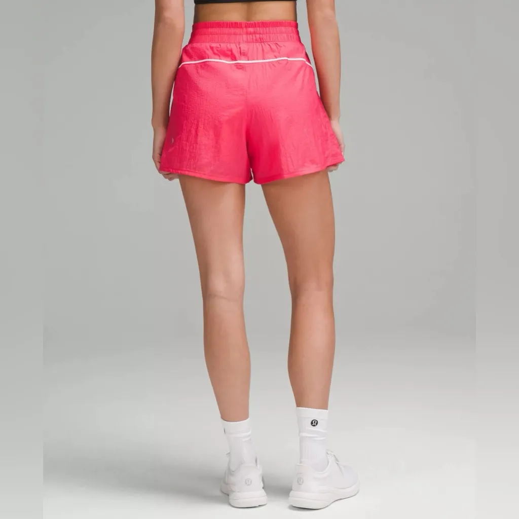 Lululemon License to Train High-Rise Lightweight Short in Glaze Pink Size 12 - Image 2