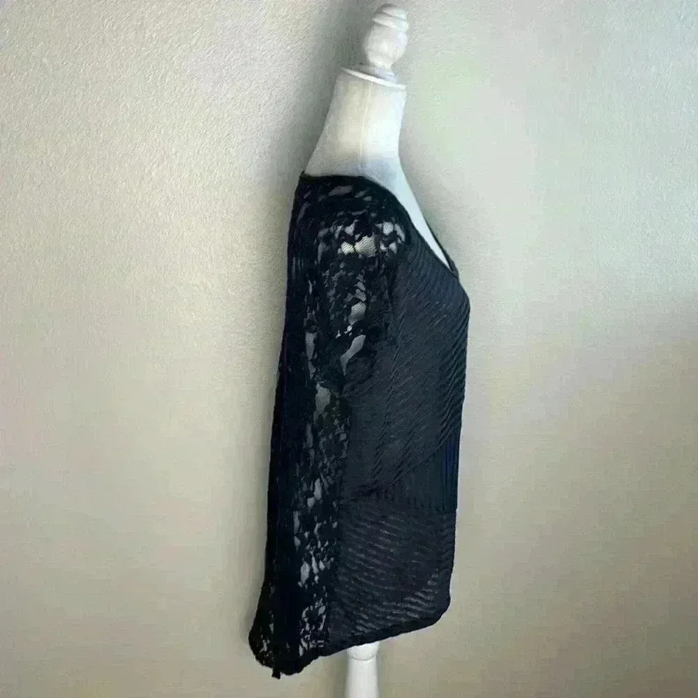 Free People Top Pullover Short Sleeve Scoop Neck Floral‎ Lace Black Sz XS - Image 4