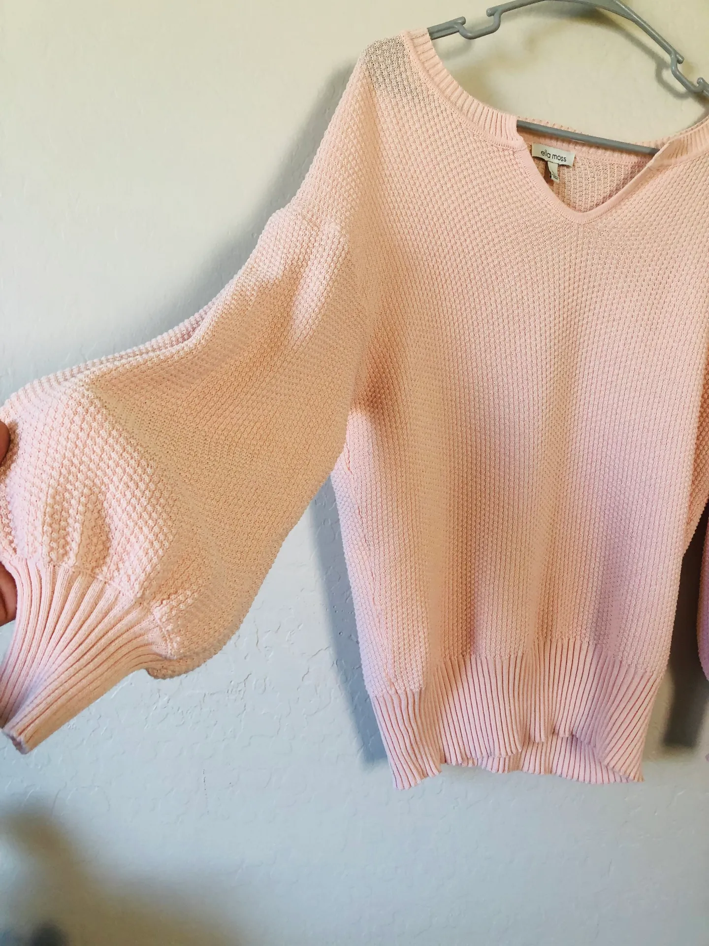 Ella Moss Tina drop shoulder puff sleeve sweater pink large   Measurements  19” pit to pit  22” length - Image 6
