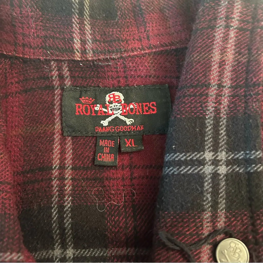 Women Royal Bones Flannel Red/Black Plaid Moto Biker Daang Goodman Vest size XL - Image 3