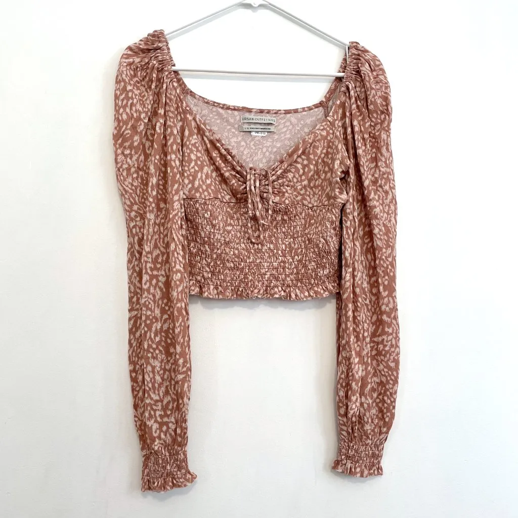 URBAN OUTFITTERS UO Old Soul Smocked Top Mauve Pink ish Leopard Cheetah Crop Top - Image 2