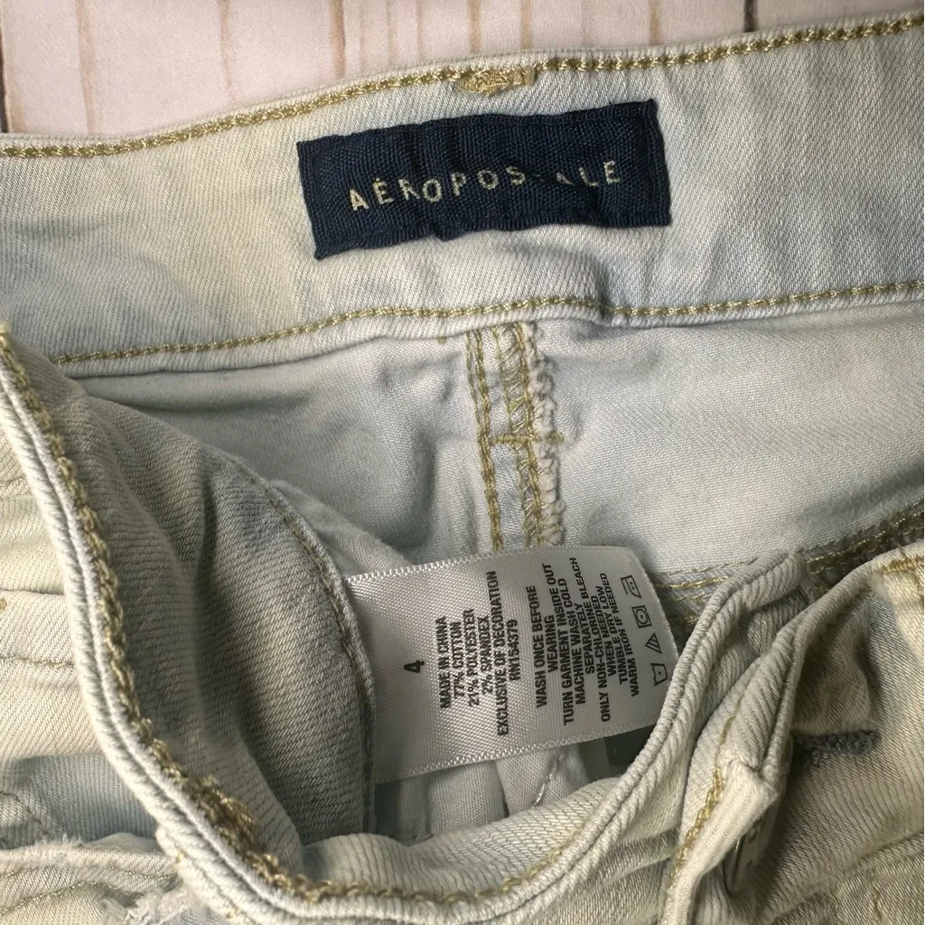 Aeropostale Acid Wash Distressed Jean Shorts - Image 3