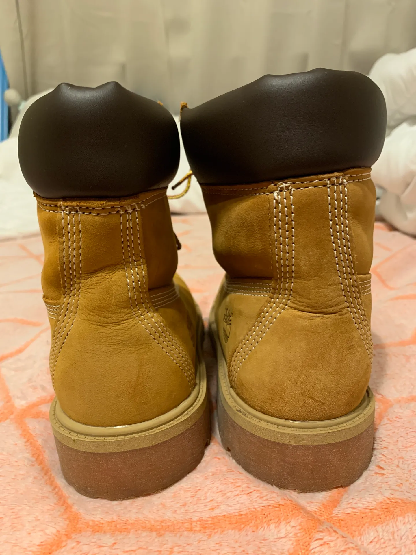 Timberland Classic Boots - Image 4