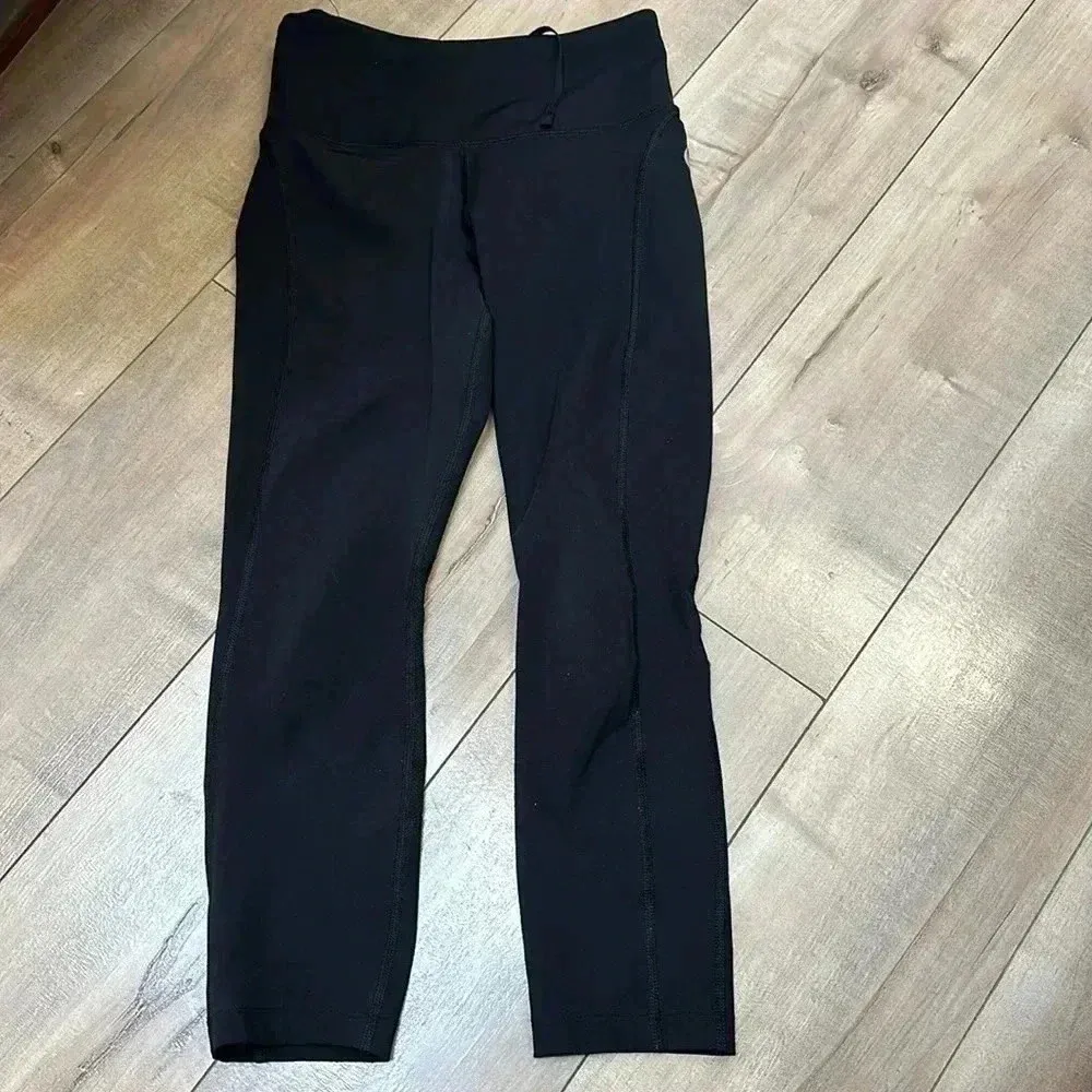 4/$25 Nike Fast Women's XS Mid-Rise Crop Running Leggings CZ9238 010 Black Sz XS - Image 10