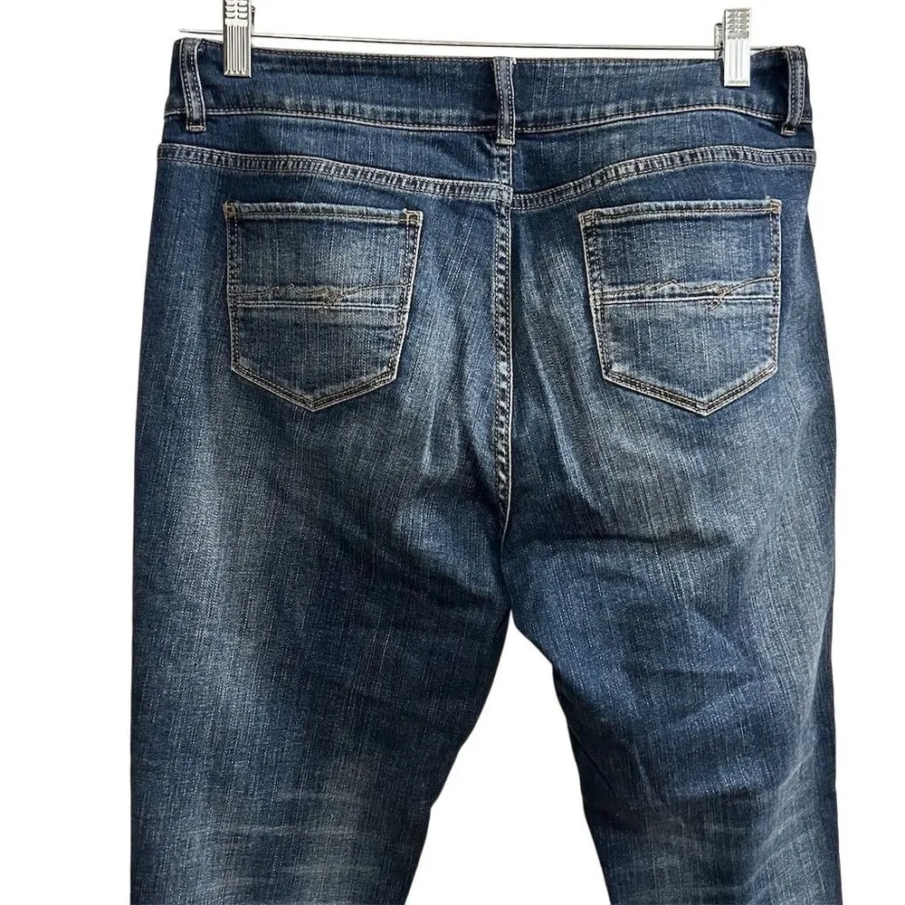 Soho Women's Curvy Boyfriend Jeans Size 10 Blue Distressed Denim Cuffs - Image 9