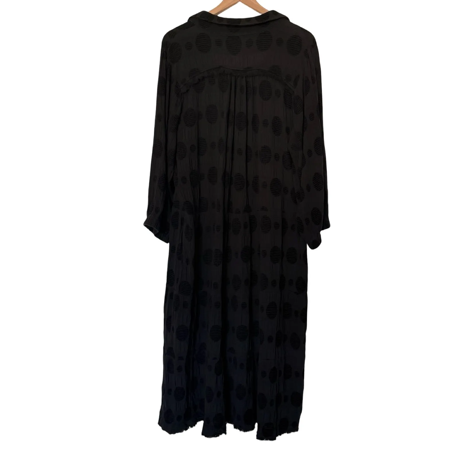 Umgee USA Black Swiss Dot Jacquard Midi Dress Size 2XL Bubble Sleeve - Image 3