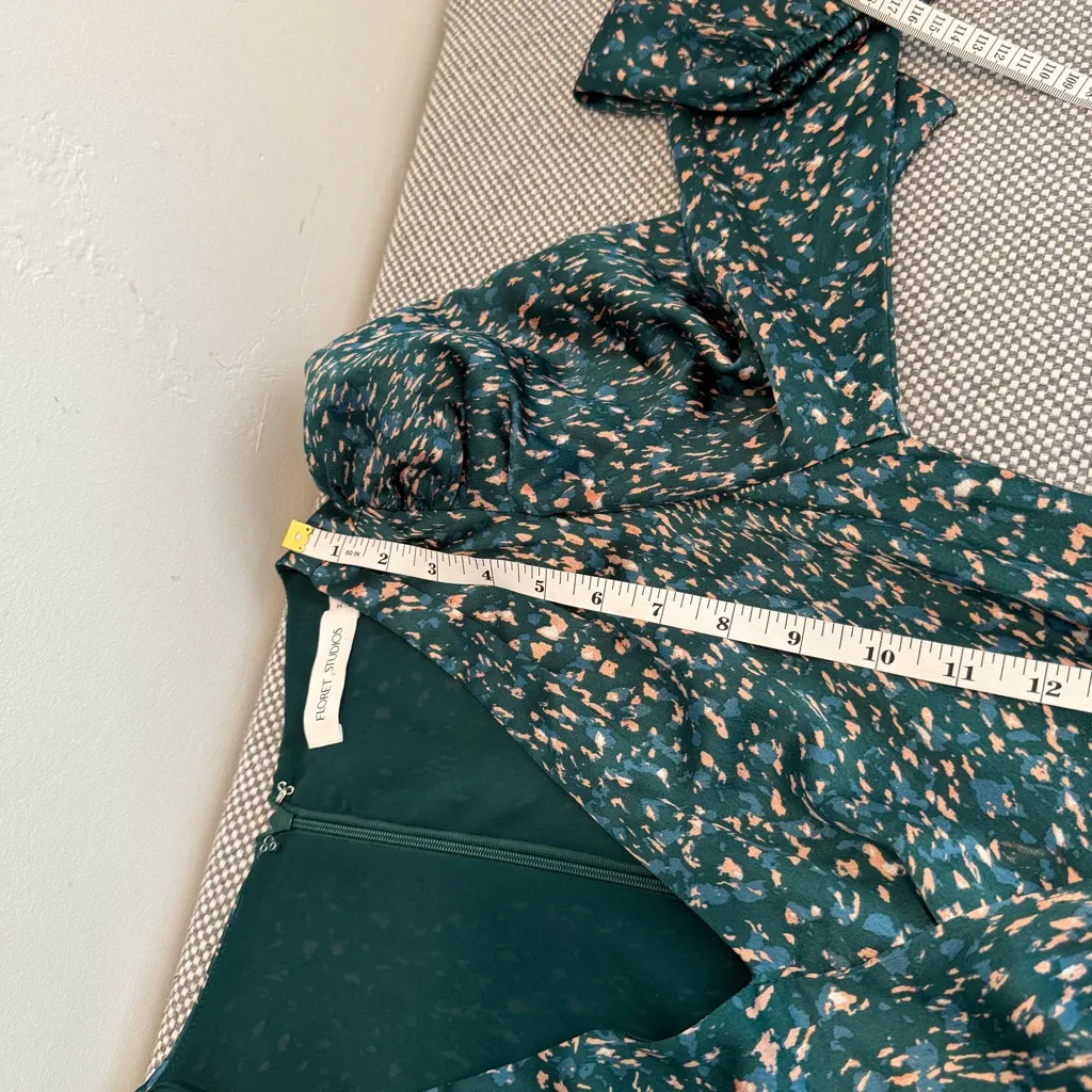 FLORET STUDIOS Long Sleeve Satin Faux Wrap Midi Dress in Green Pink size M Size M - Image 12