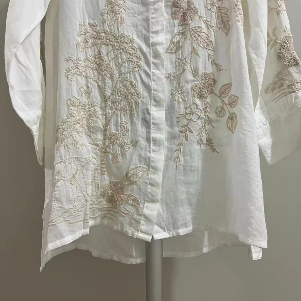 NWOT Johnny Was Embroidered Floral Cream Cotton Button Tunic Blouse Size S - Image 6