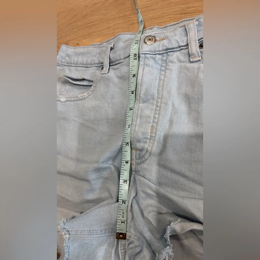 Old navy higher high rise sky-hi a-line cut off light wash blue denim short 12 - Image 9