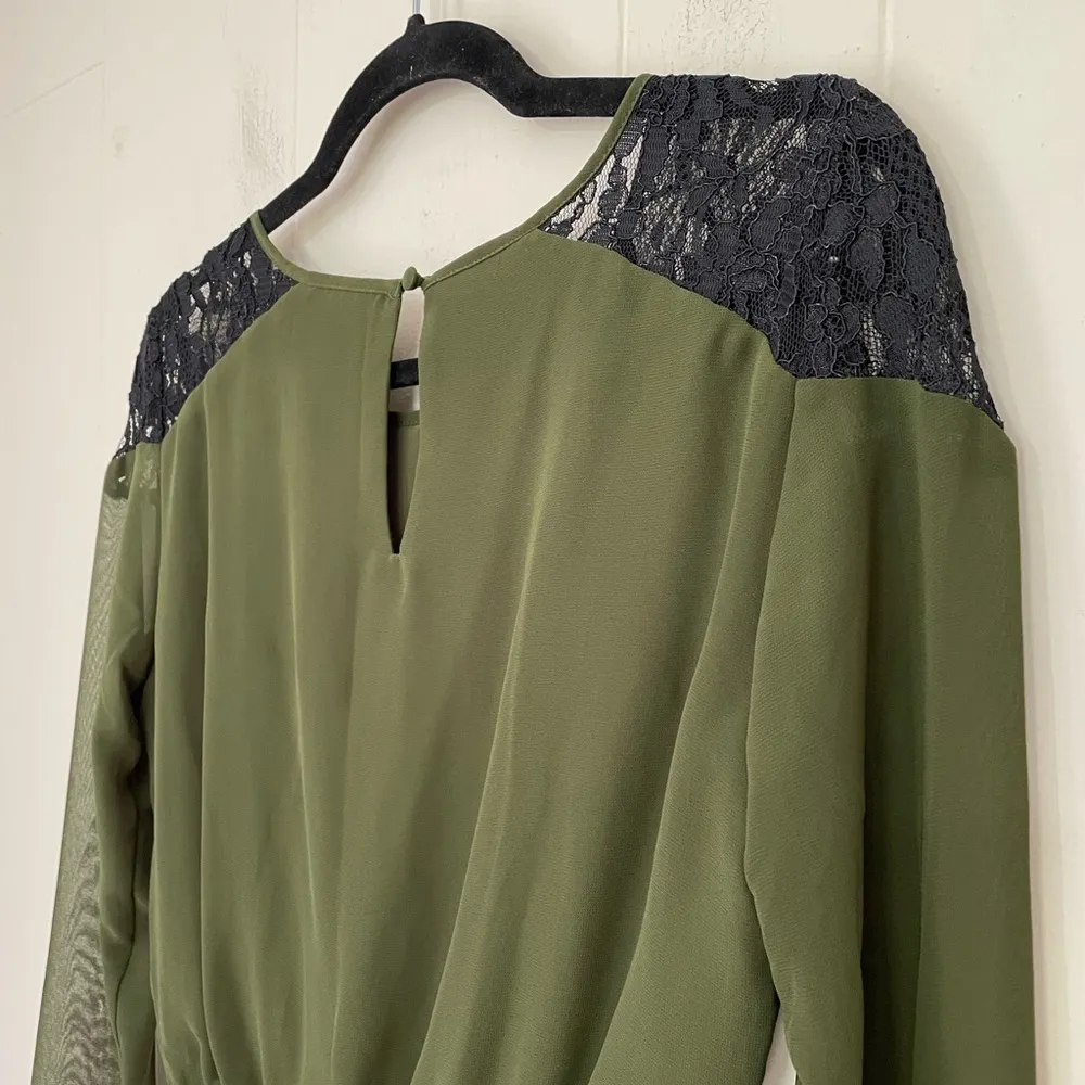 Tahari Green Long Sleeve Dress Black Lace Shoulder Arthur S. Levine ~ Size XS - Image 9